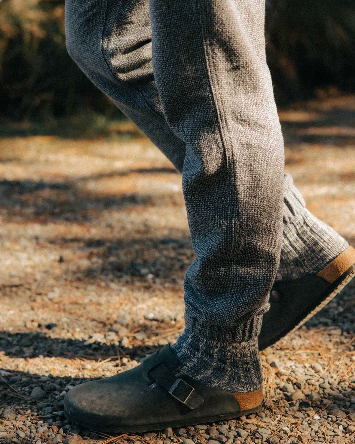 The Apres Pant in Navy Linen Tweed