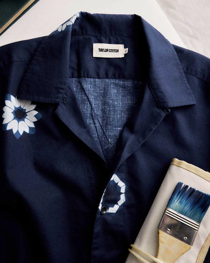 The Davis Shirt in Dark Navy Geo