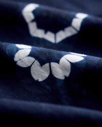 The Davis Shirt in Dark Navy Geo