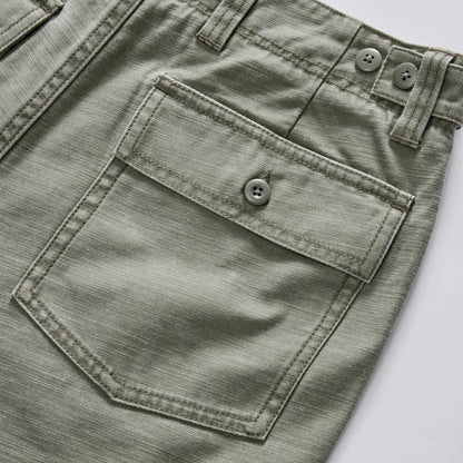 The Surplus Short in Field Olive Reverse Sateen
