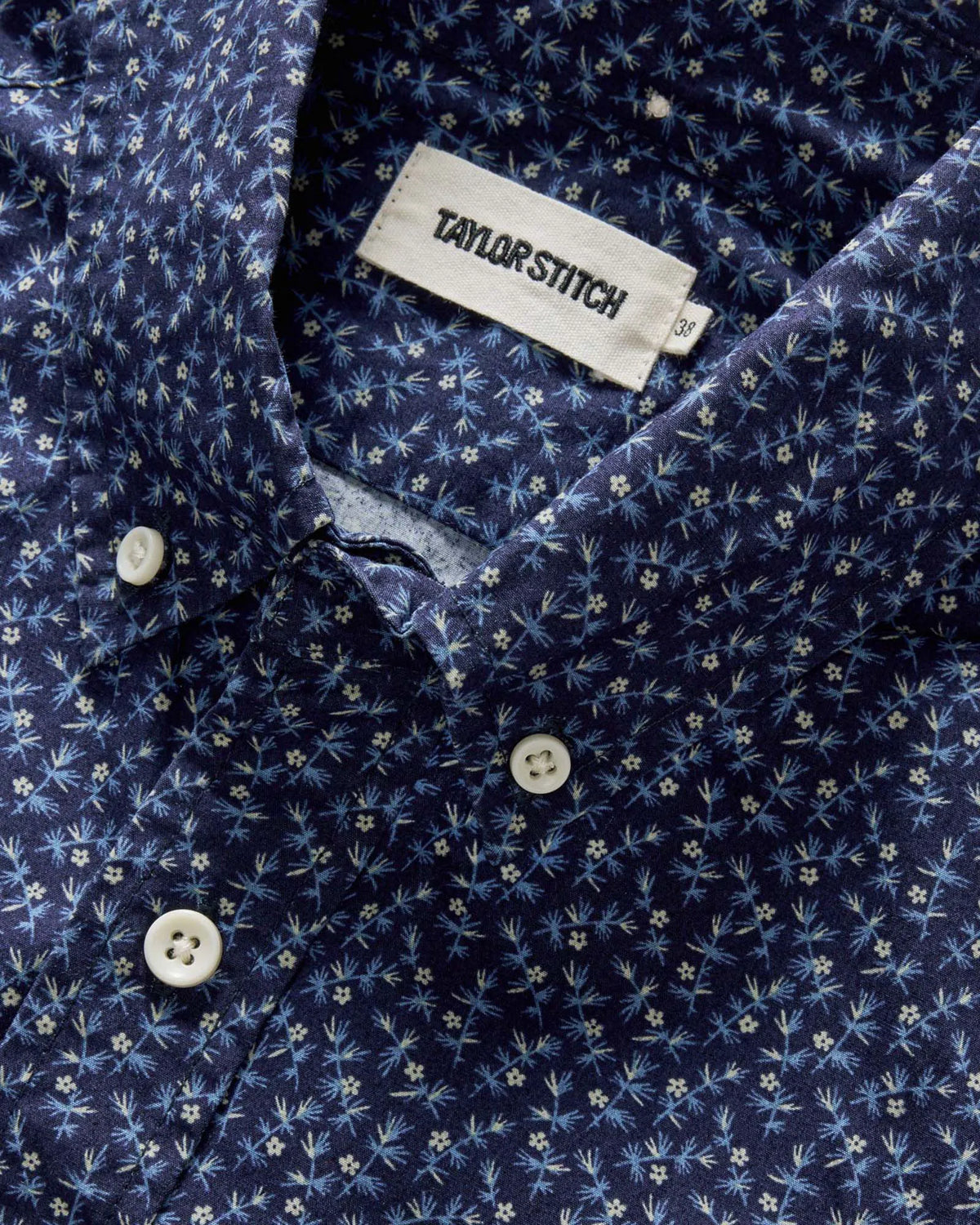 The Short Sleeve Jack in Falling Floral