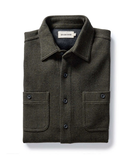 The Coastline Knit Shirt in Heather Army