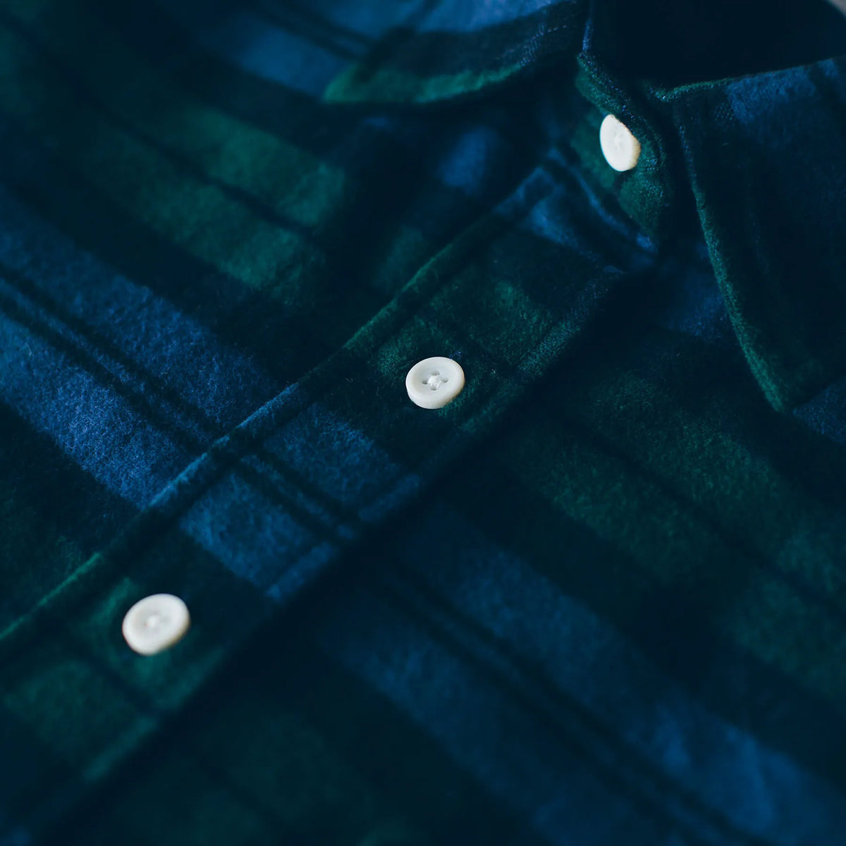 The Yosemite Shirt in Blackwatch Plaid