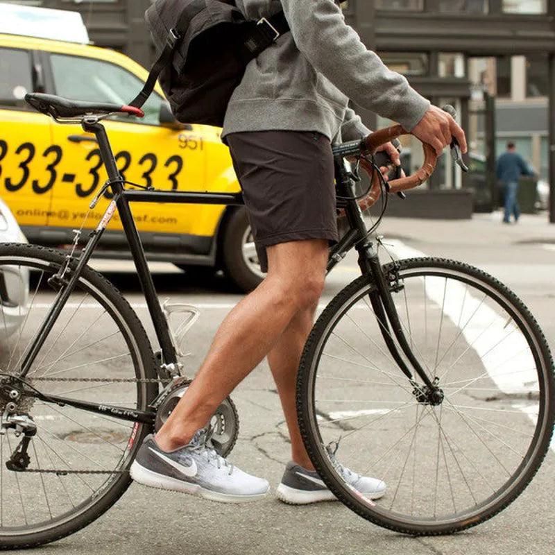 The Myles Everyday Short in Charcoal