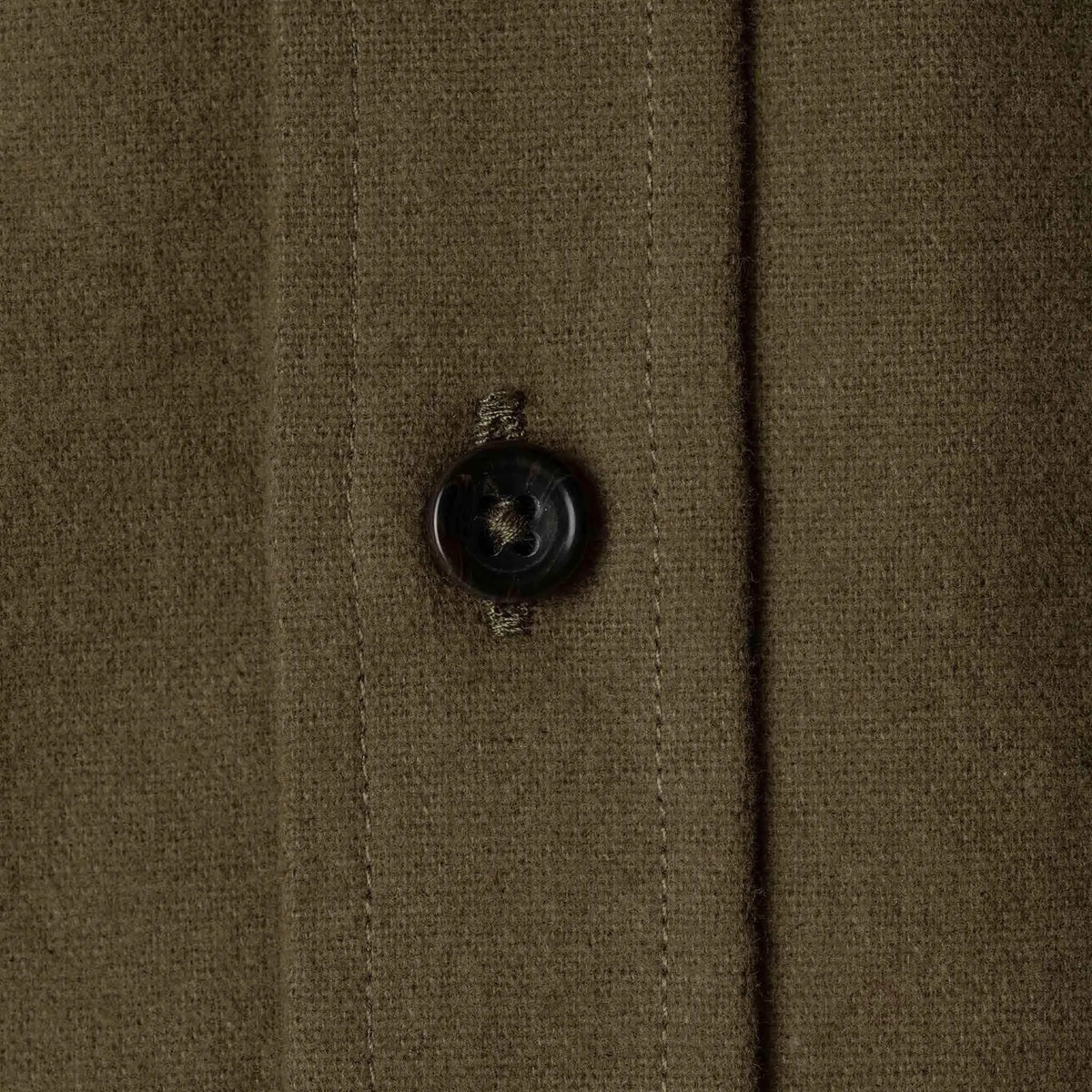 The Yosemite Shirt in Dusty Army