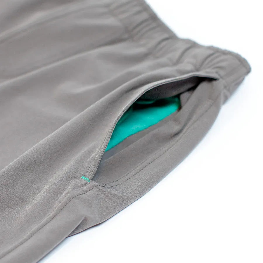 The Myles Everyday Short in Fog