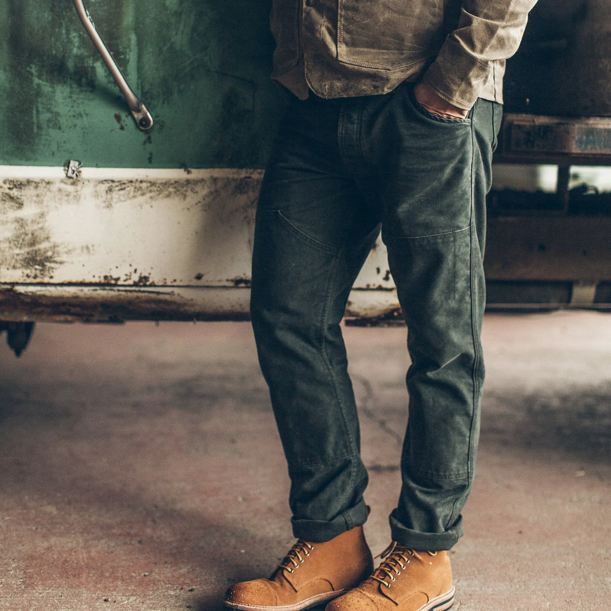 The Chore Pant in Washed Olive