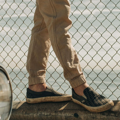 The Apres Pant in Khaki Double Cloth