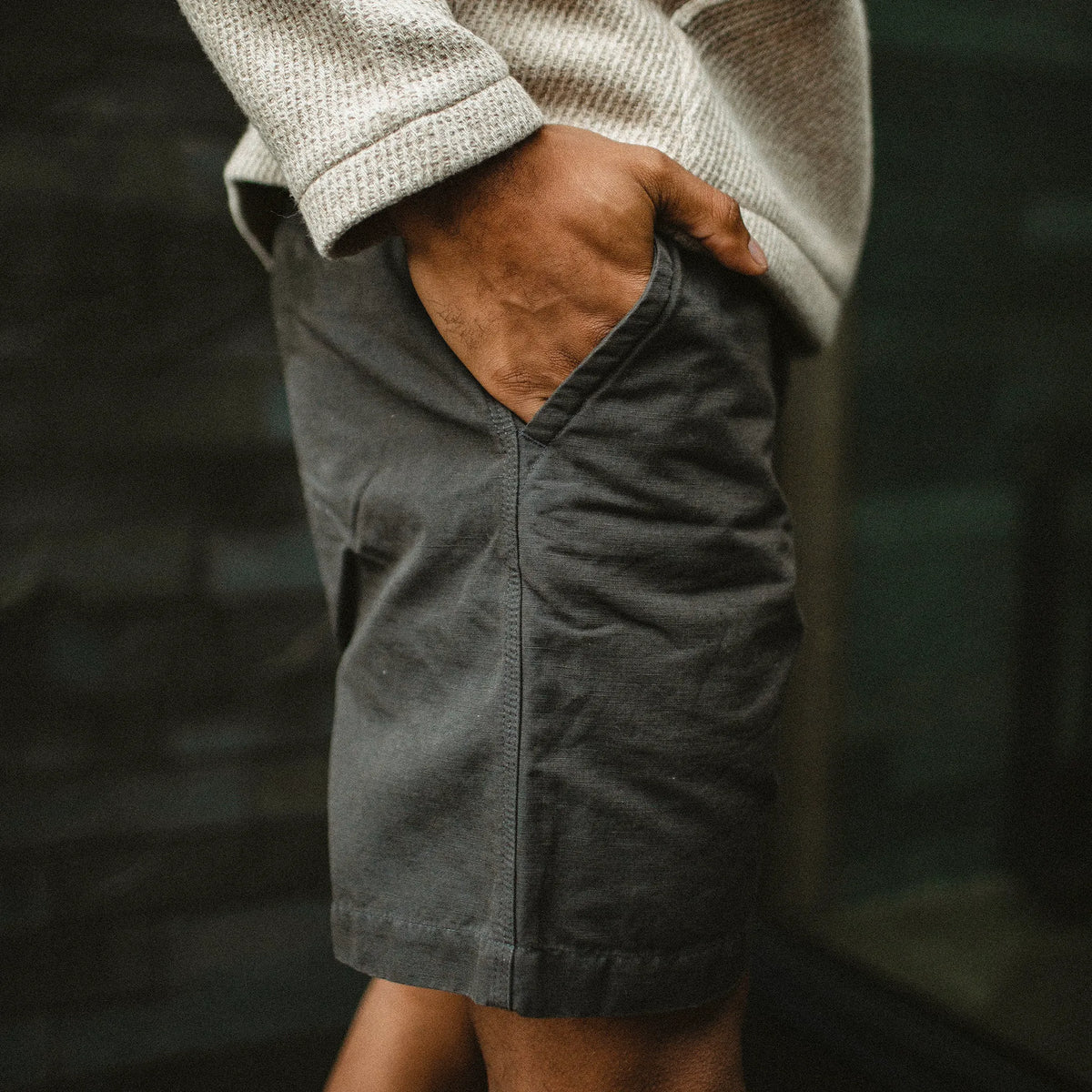 The Morse Short in Dark Slate Linen