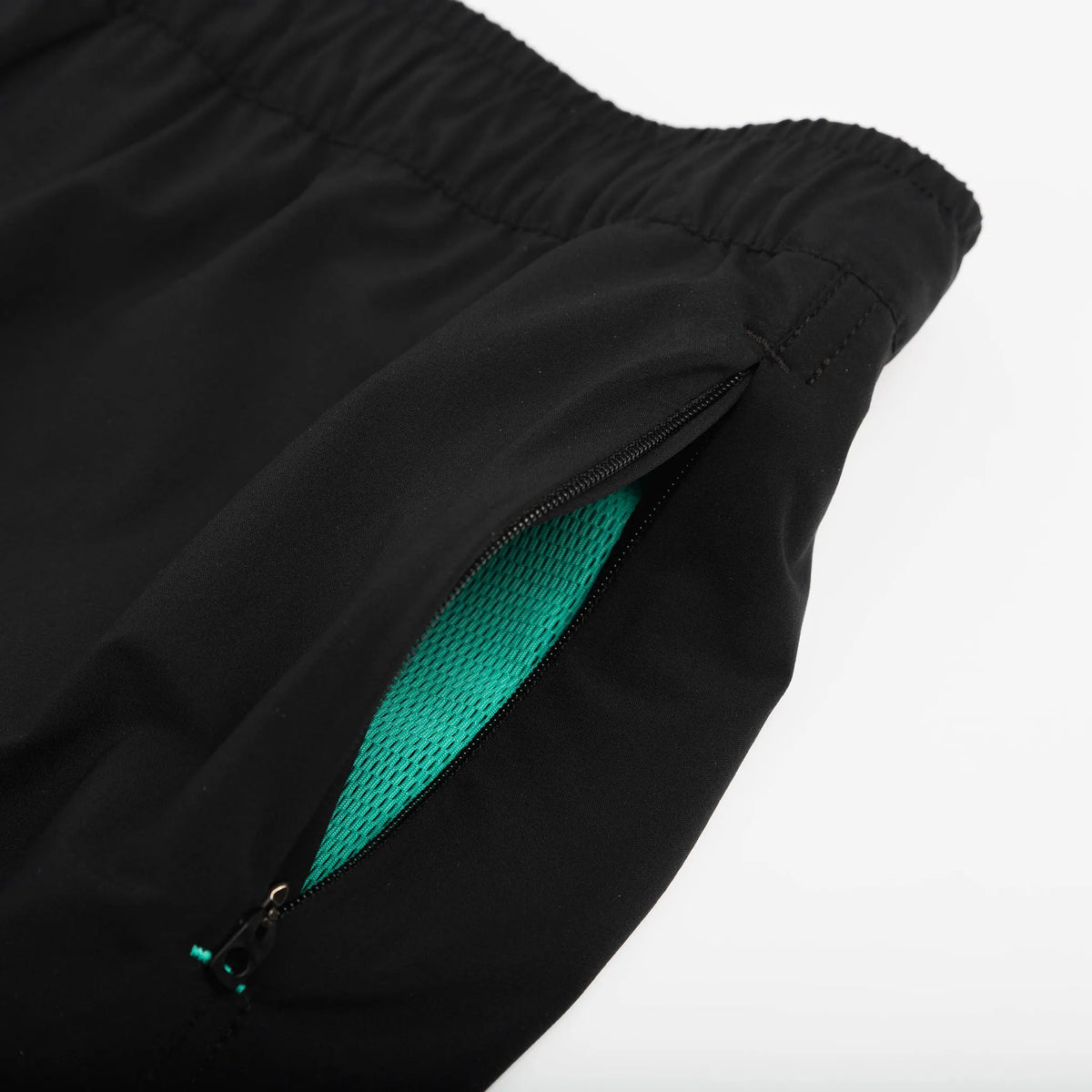 The Myles Momentum Short in Charcoal