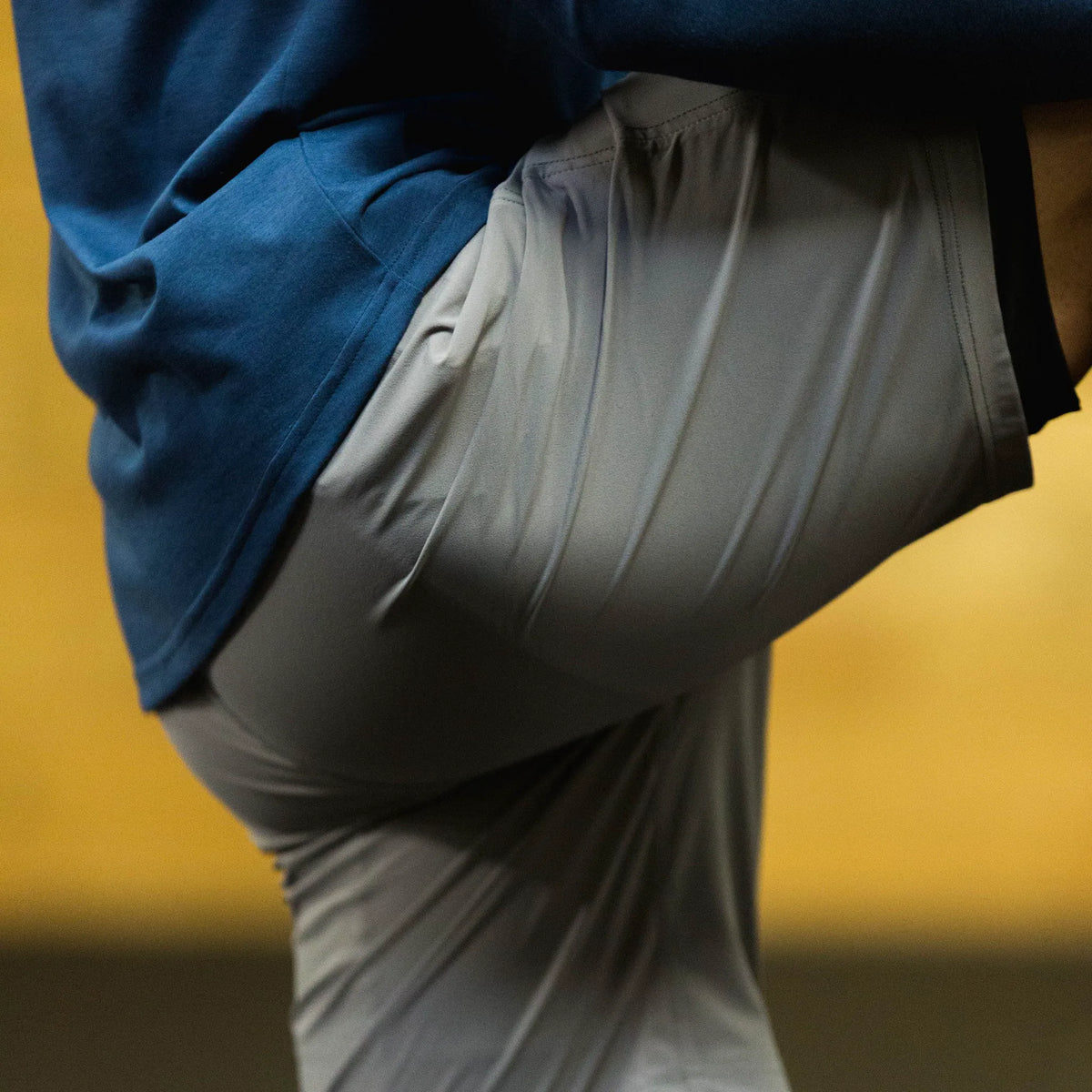 The Myles Momentum Short in Fog