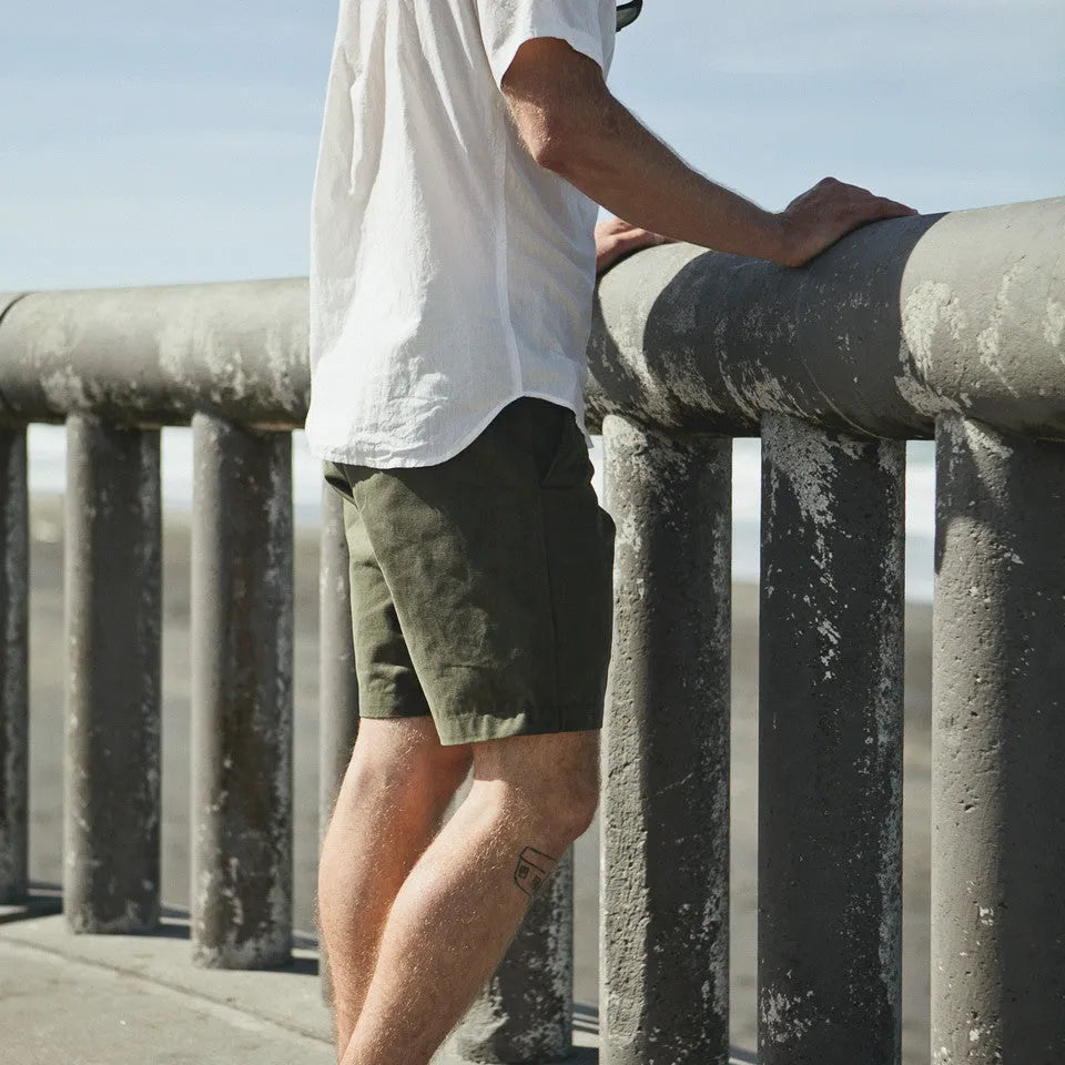 Traveler Shorts in Olive Twill