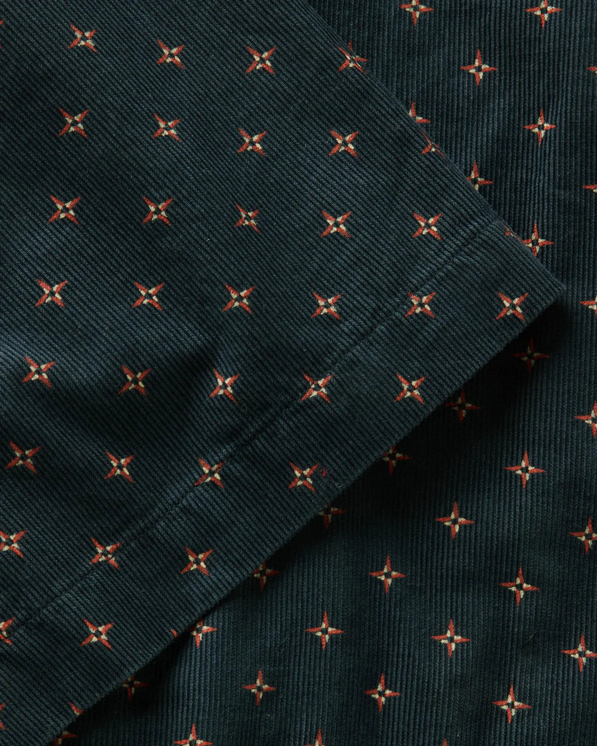 The Conrad Shirt in Navy Pigeon Foulard Pincord