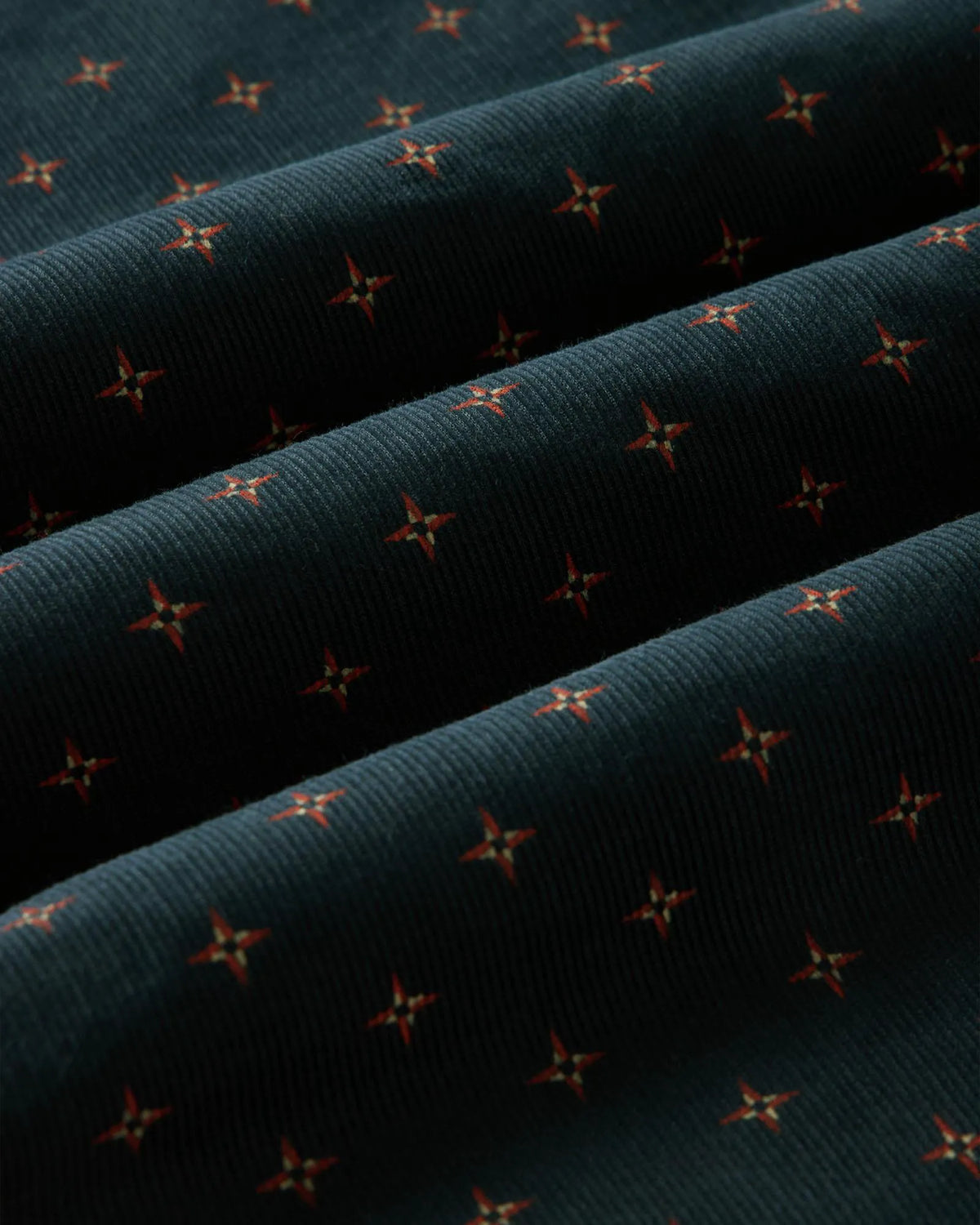 The Conrad Shirt in Navy Pigeon Foulard Pincord