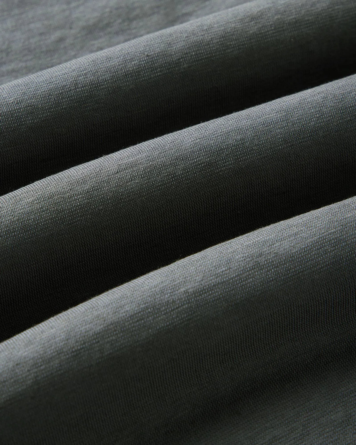 The Cotton Hemp Polo in Faded Black