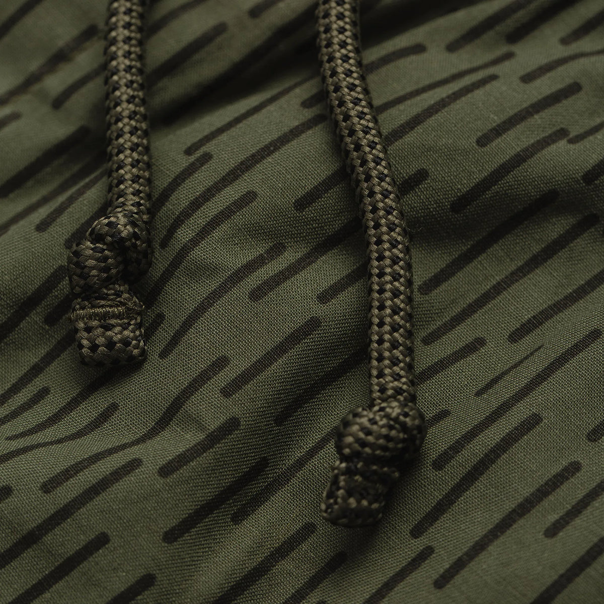 The Après Short in Rain Drop Camo