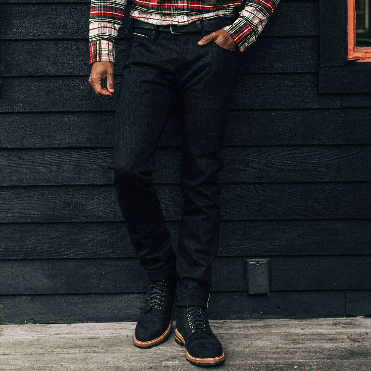 The Slim Jean in Black Selvage
