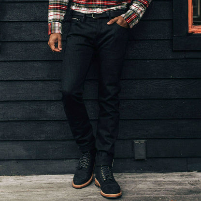 The Slim Jean in Black Selvage