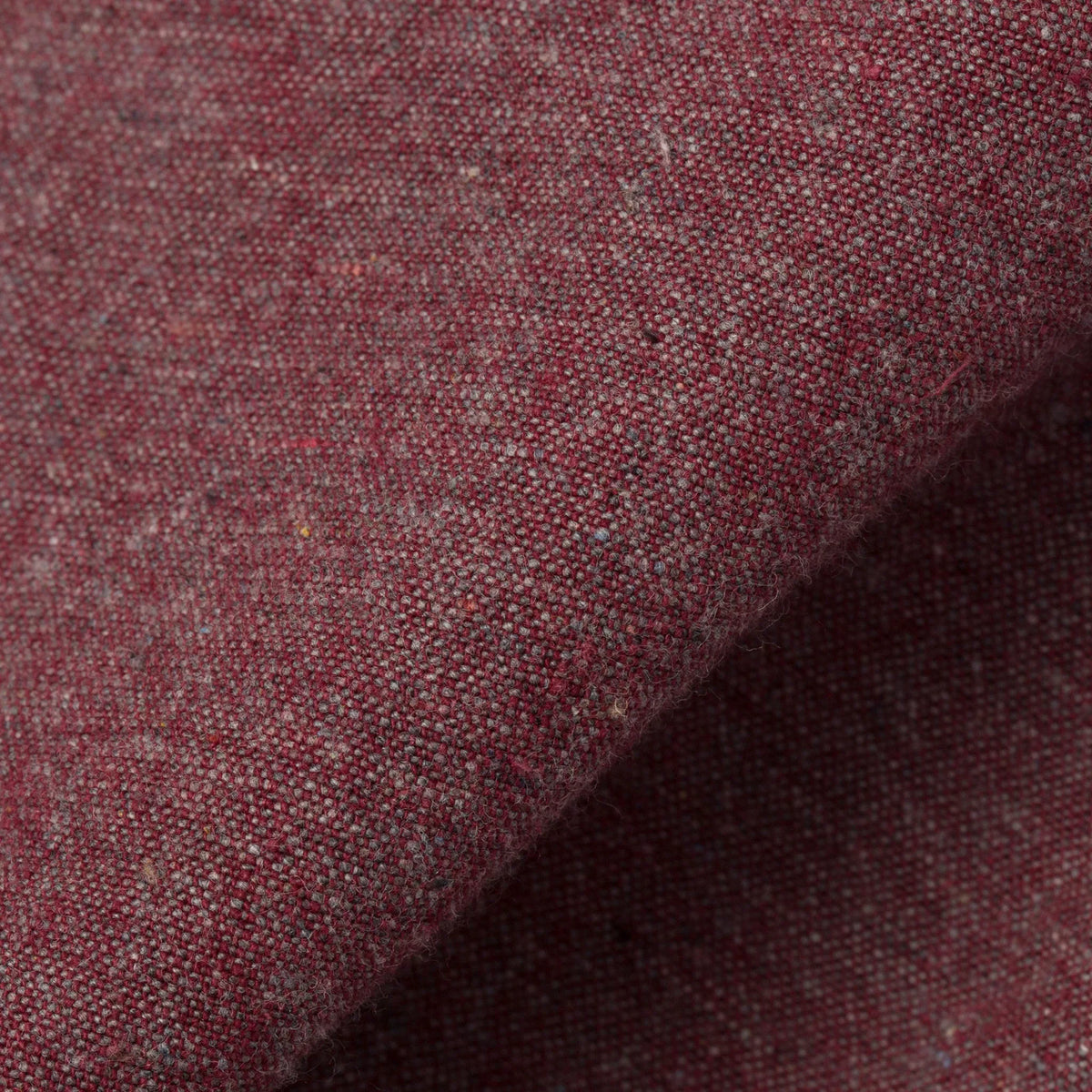 The Short Sleeve California in Burgundy Hemp
