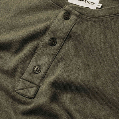 The Heavy Bag Henley in Fatigue Green