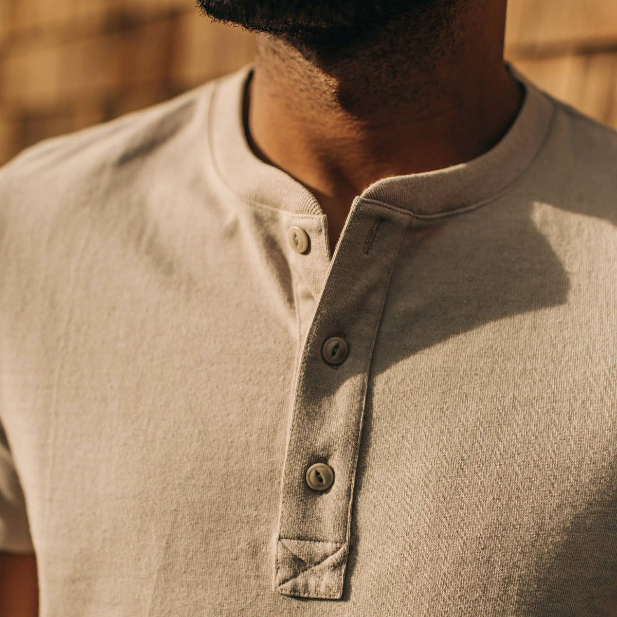 The Short Sleeve Heavy Bag Henley in Sand