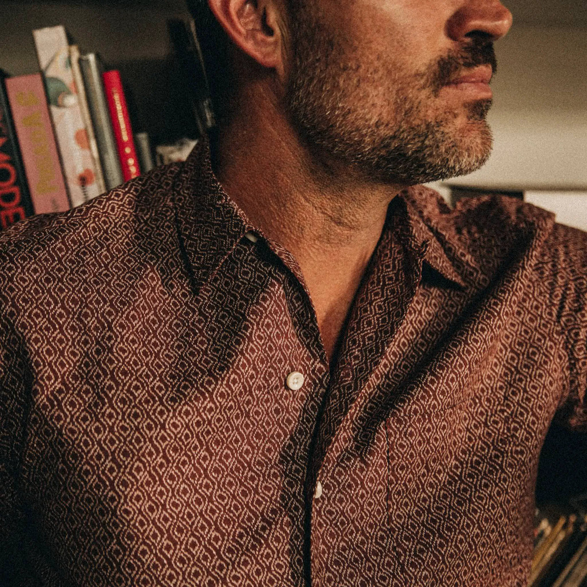 The Short Sleeve Hawthorne in Burgundy Trellis