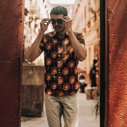 The Short Sleeve Hawthorne in Mirage Palm