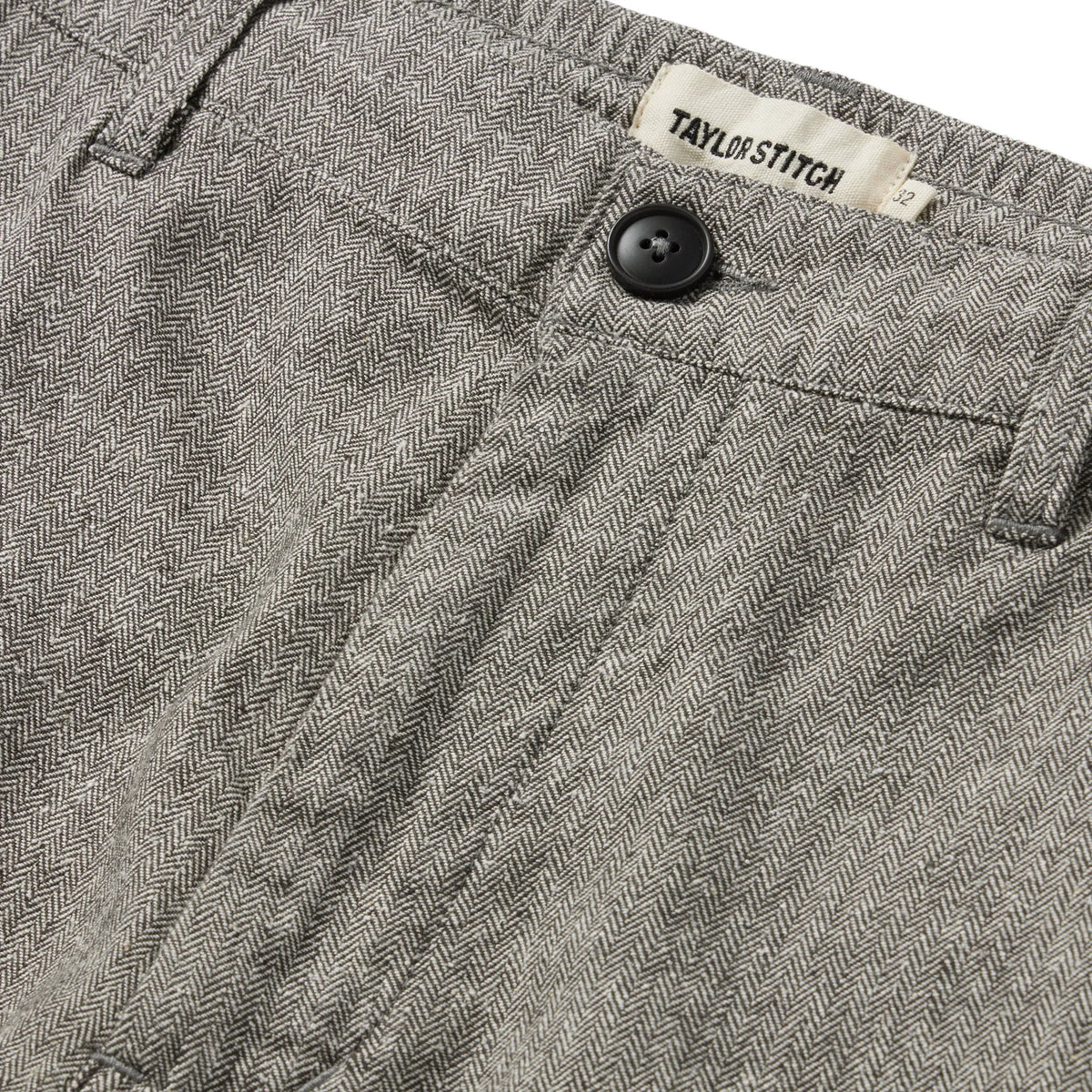 The Easy Short in Charcoal Herringbone