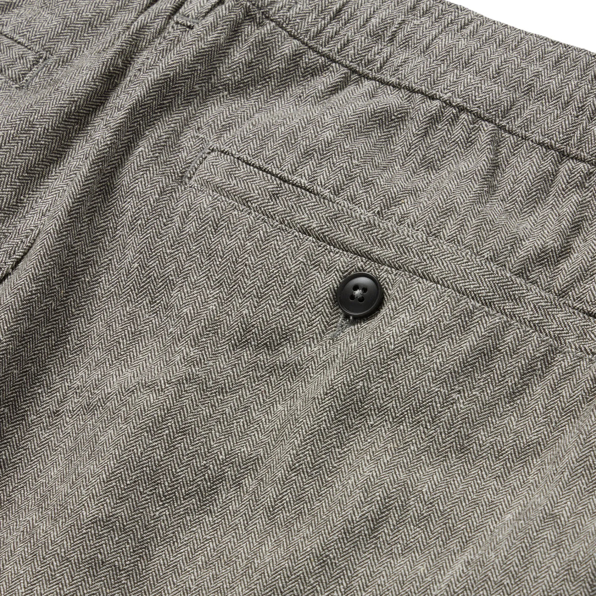 The Easy Short in Charcoal Herringbone