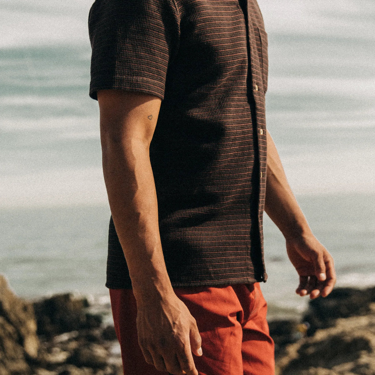 The Short Sleeve Hawthorne in Espresso Pickstitch Waffle