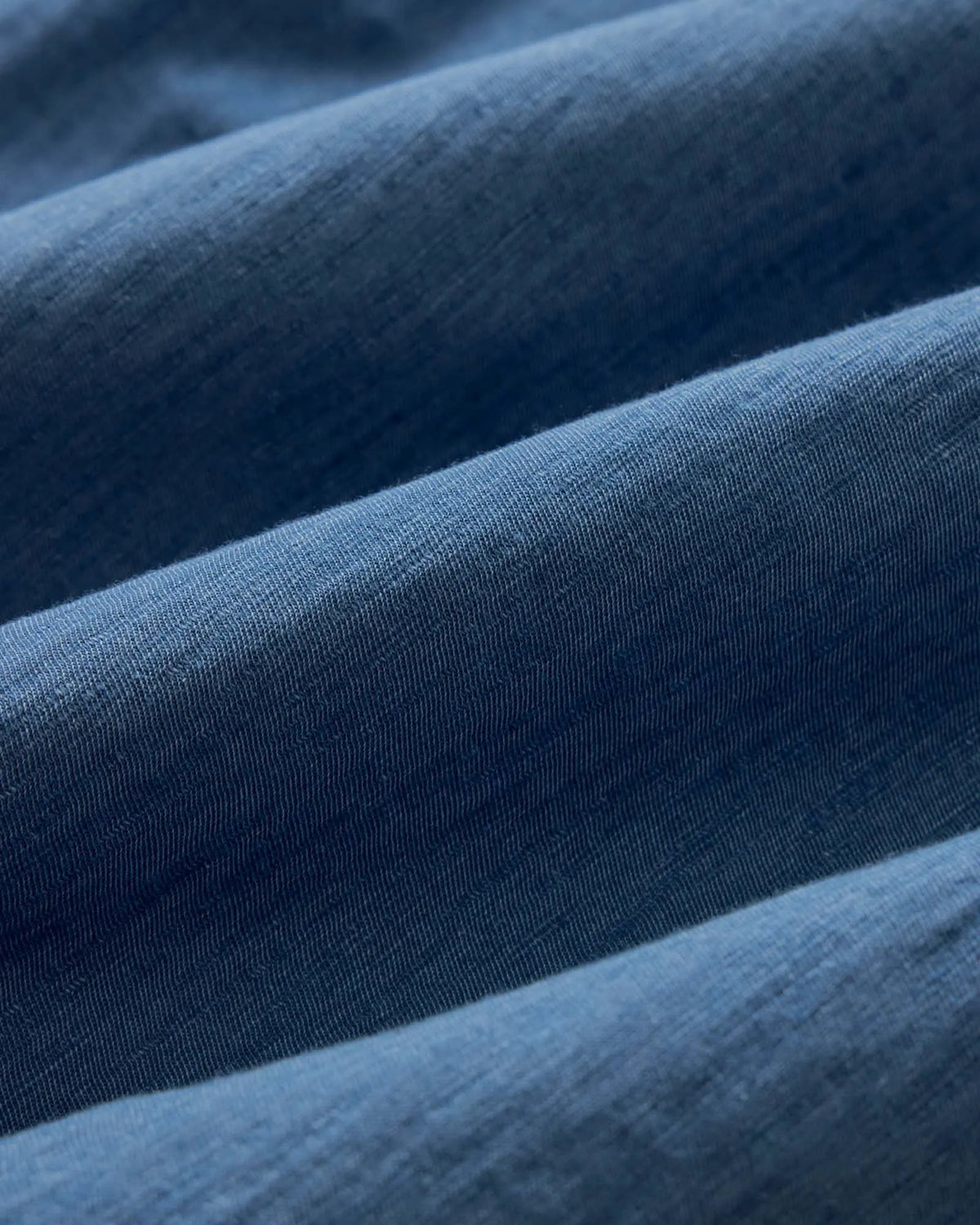 The Short Sleeve California in Washed Indigo Slub