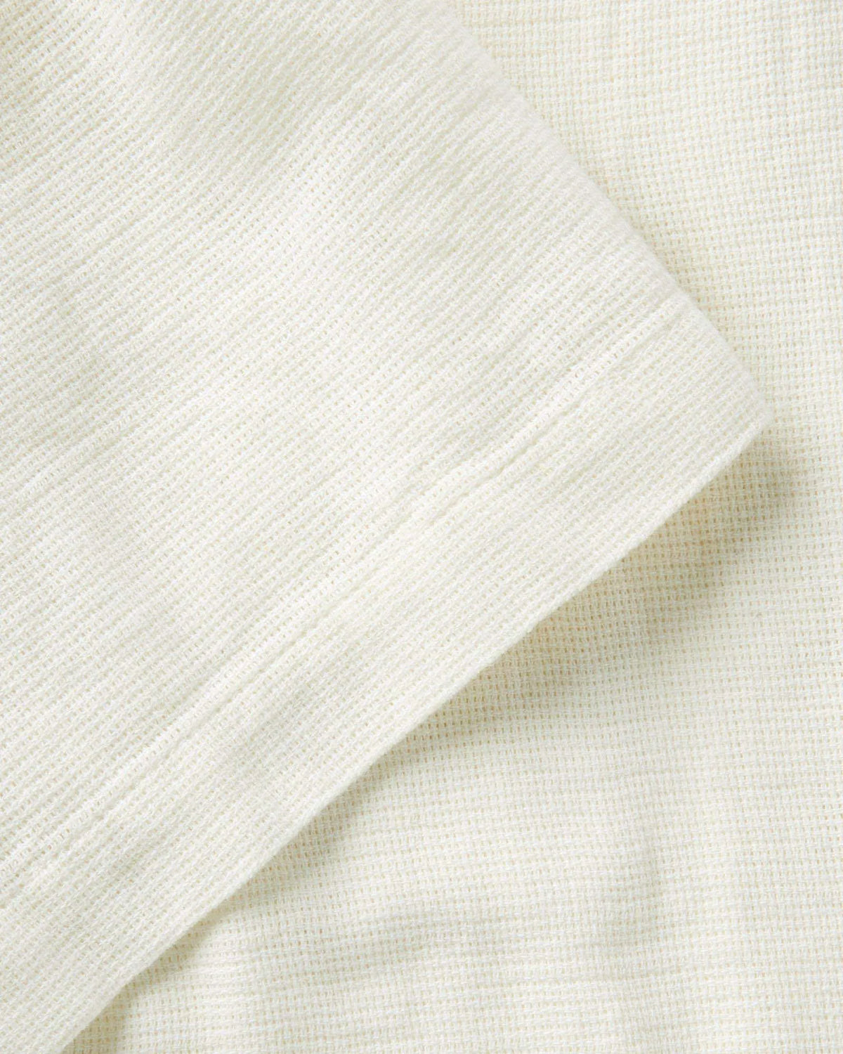 The Conrad Shirt in Vintage White Linen