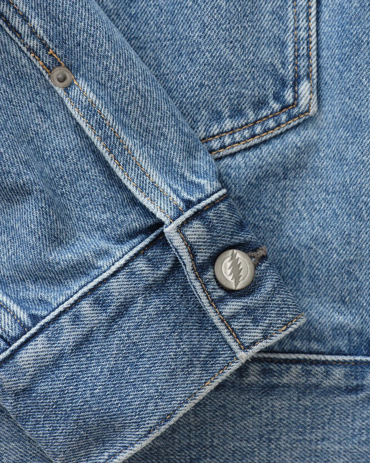 The Haight Jacket in Light Wash Hemp Denim