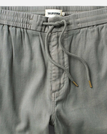 The Roamer Pant in Smoked Olive Broken Twill