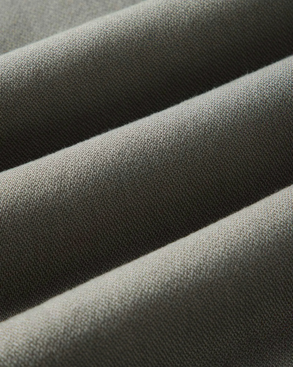 The Roamer Pant in Smoked Olive Broken Twill