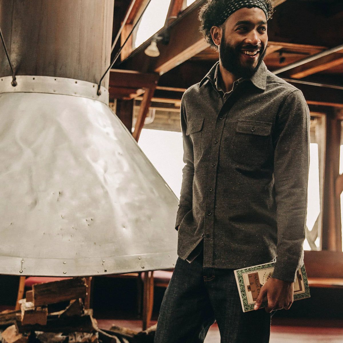 The Yosemite Shirt in Charcoal Donegal