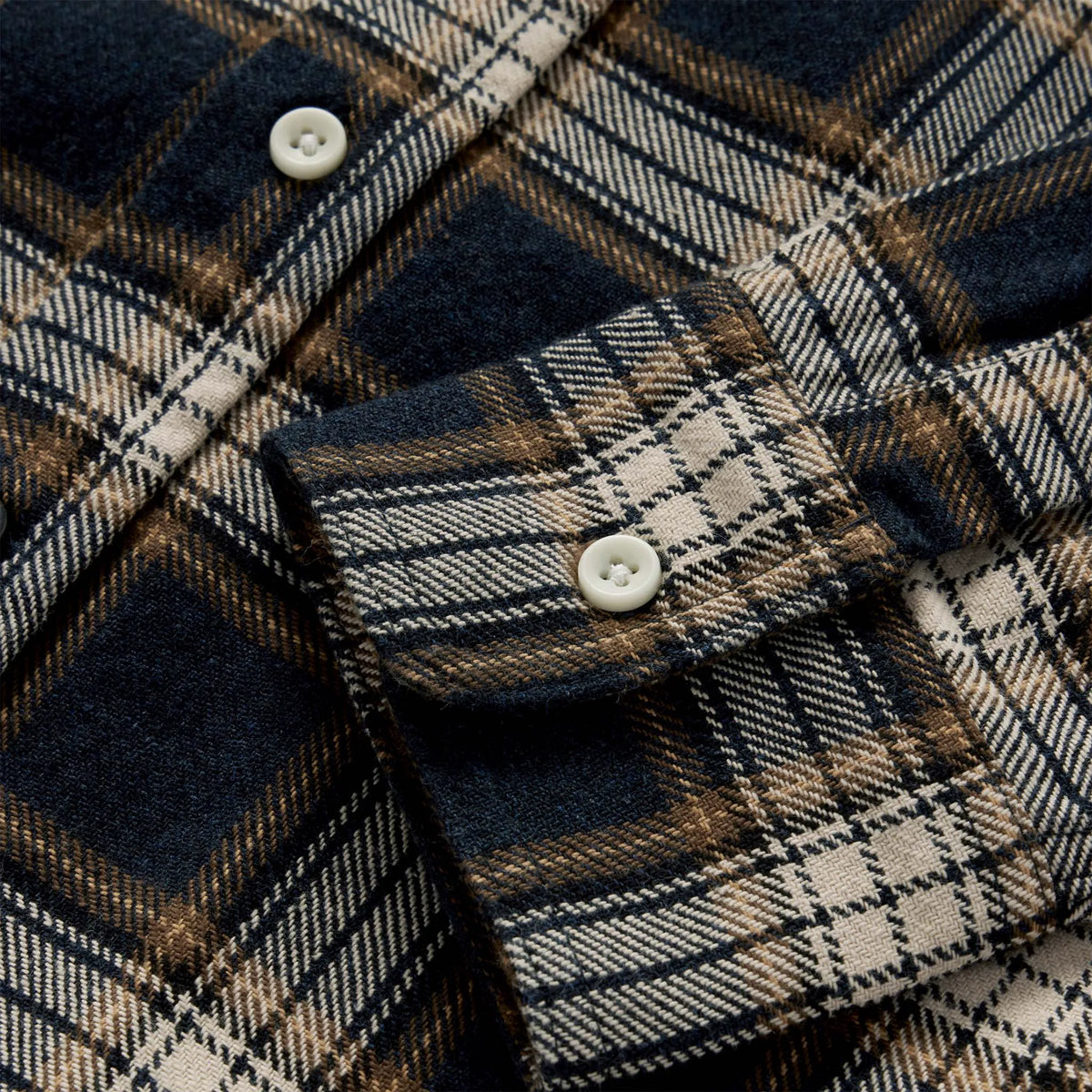 The Ledge Shirt in Admiral Plaid