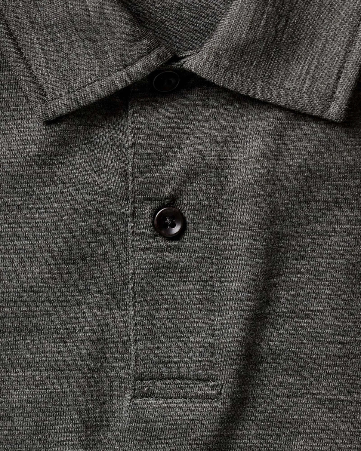 The Merino Polo in Heather Army