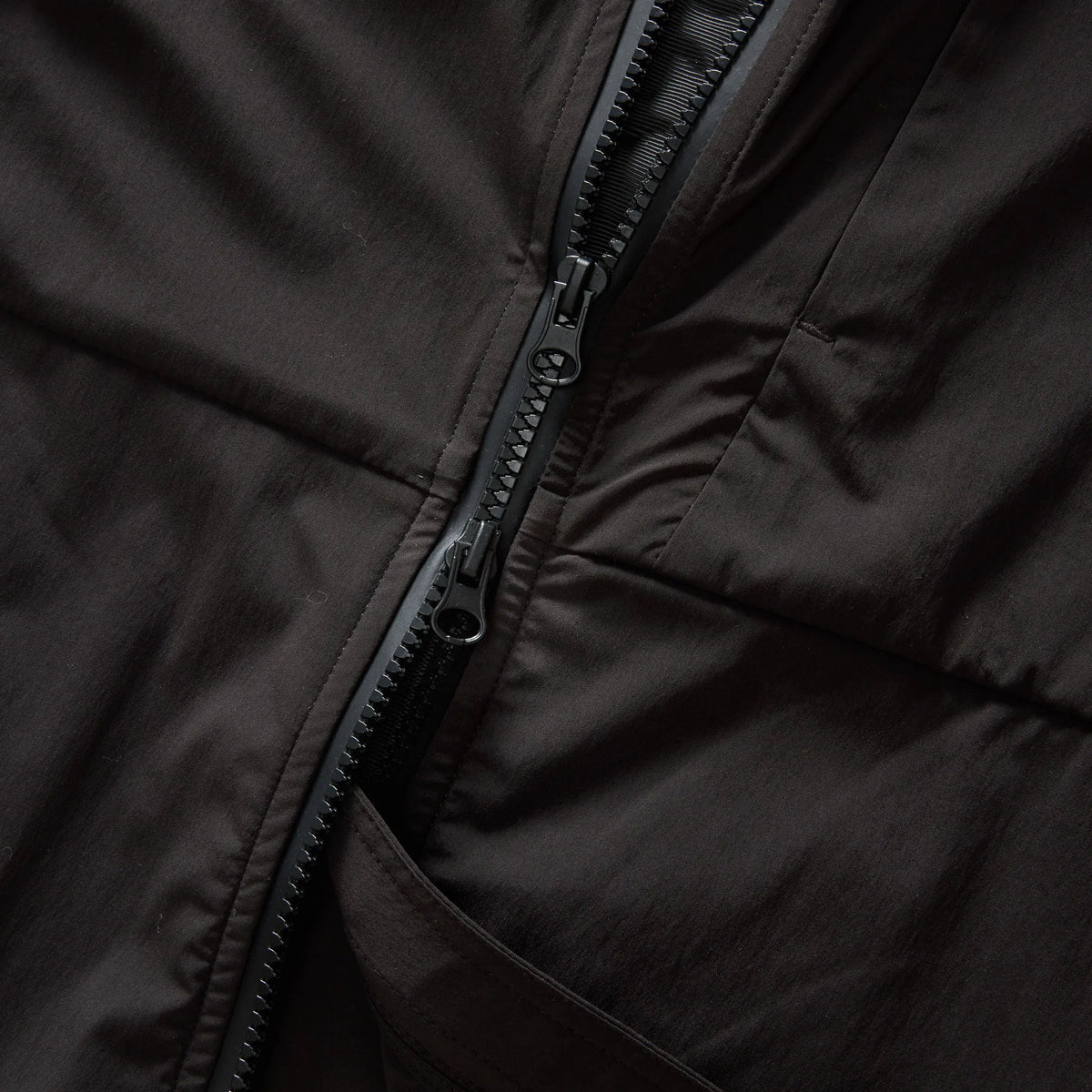 The Ridgeline Jacket in Coal