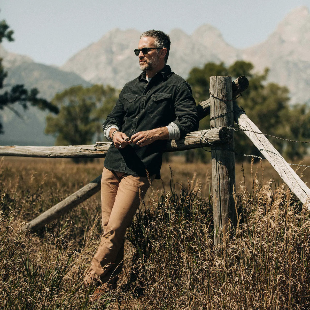 The Western Shirt in Coal Pincord