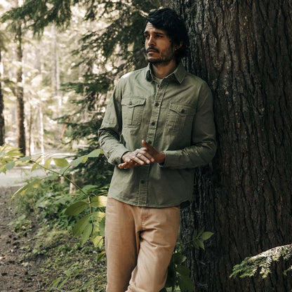 The Saddler Shirt in Washed Olive
