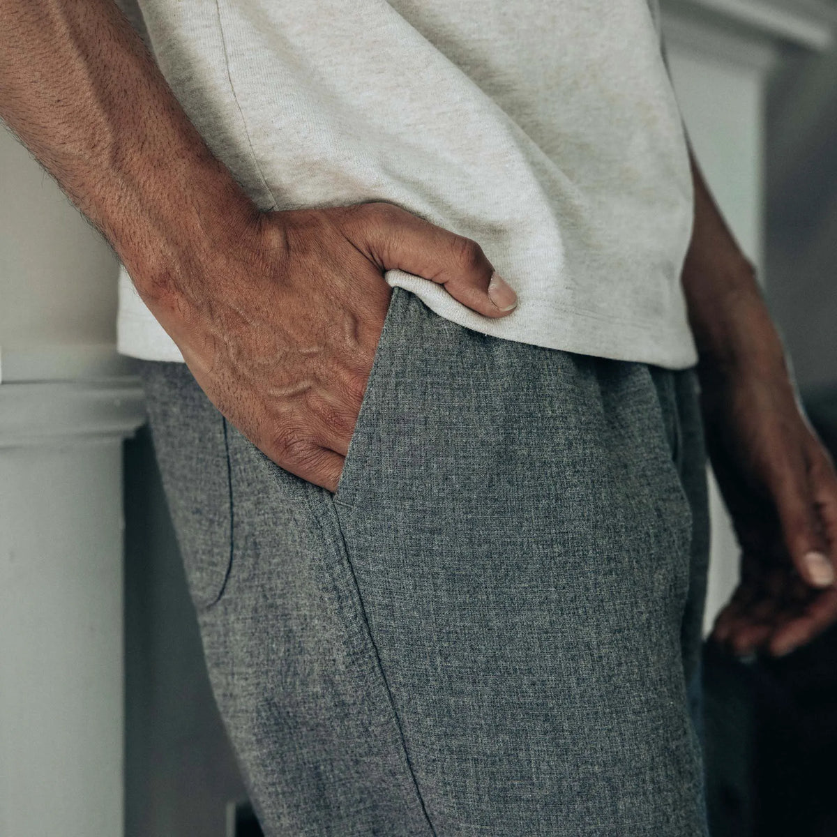 The Apres Pant in Heather Grey Double Cloth