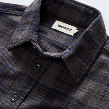 The Ledge Shirt in Heather Granite Plaid