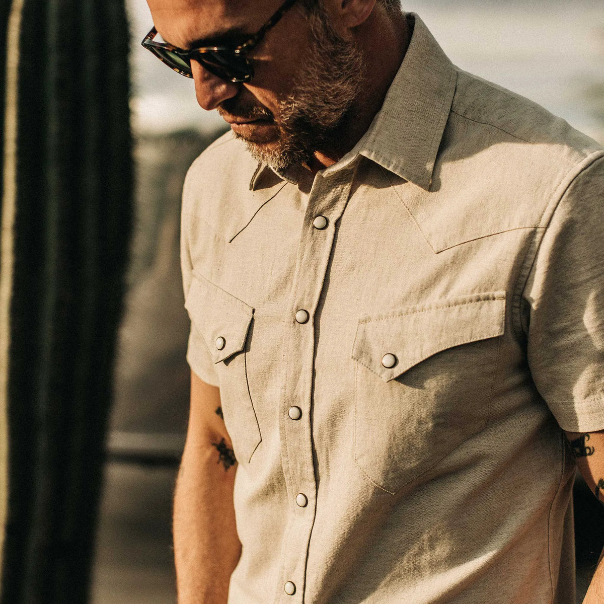 The Short Sleeve Western in Natural Herringbone