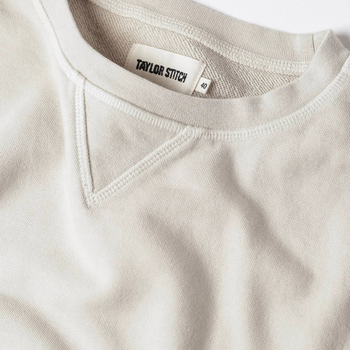 The Crewneck in Aluminum Terry