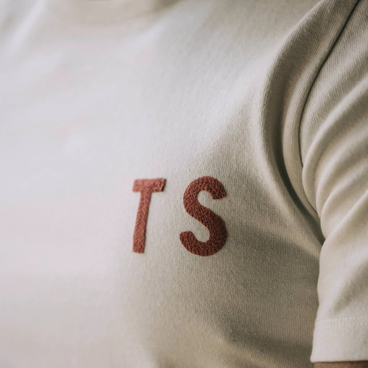 The Embroidered Heavy Bag Tee in Natural TS