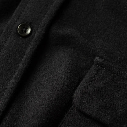 The Yosemite Shirt in Black
