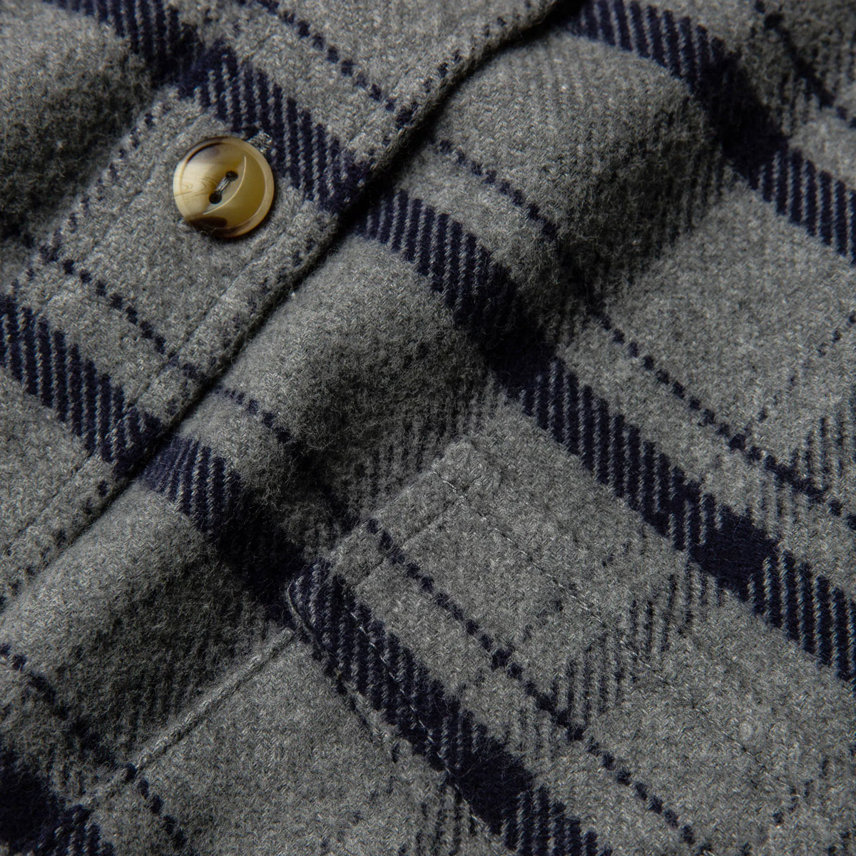 The Crater Shirt in Ash Plaid