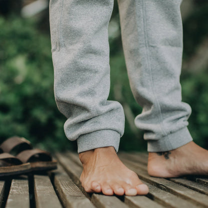 The Heavy Bag Pant in Heather Grey Fleece