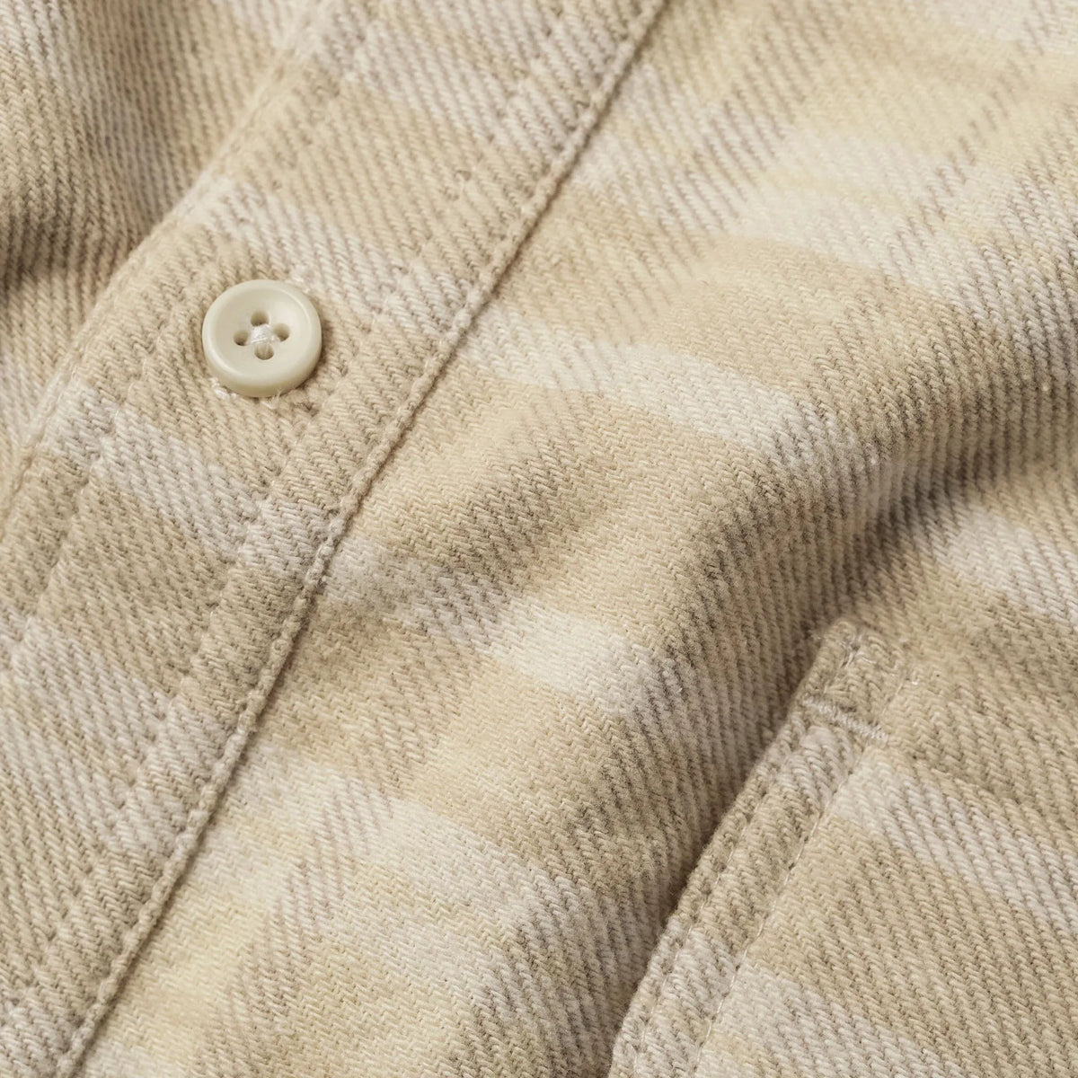 The Ledge Shirt in Sand Plaid